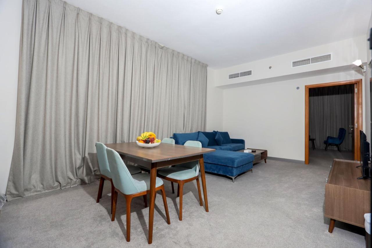Al Azmy 116 Hotel ชาร์จาห์ ภายนอก รูปภาพ
